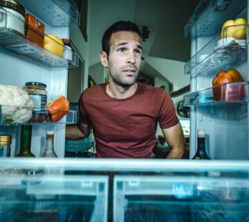 Refrigerator making abnormal sounds